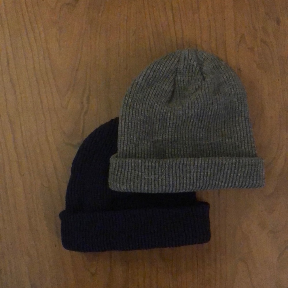 Knit hat | 2 pieces